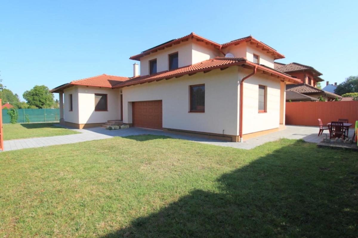 Velence Lake Apartman Gárdony Exterior photo